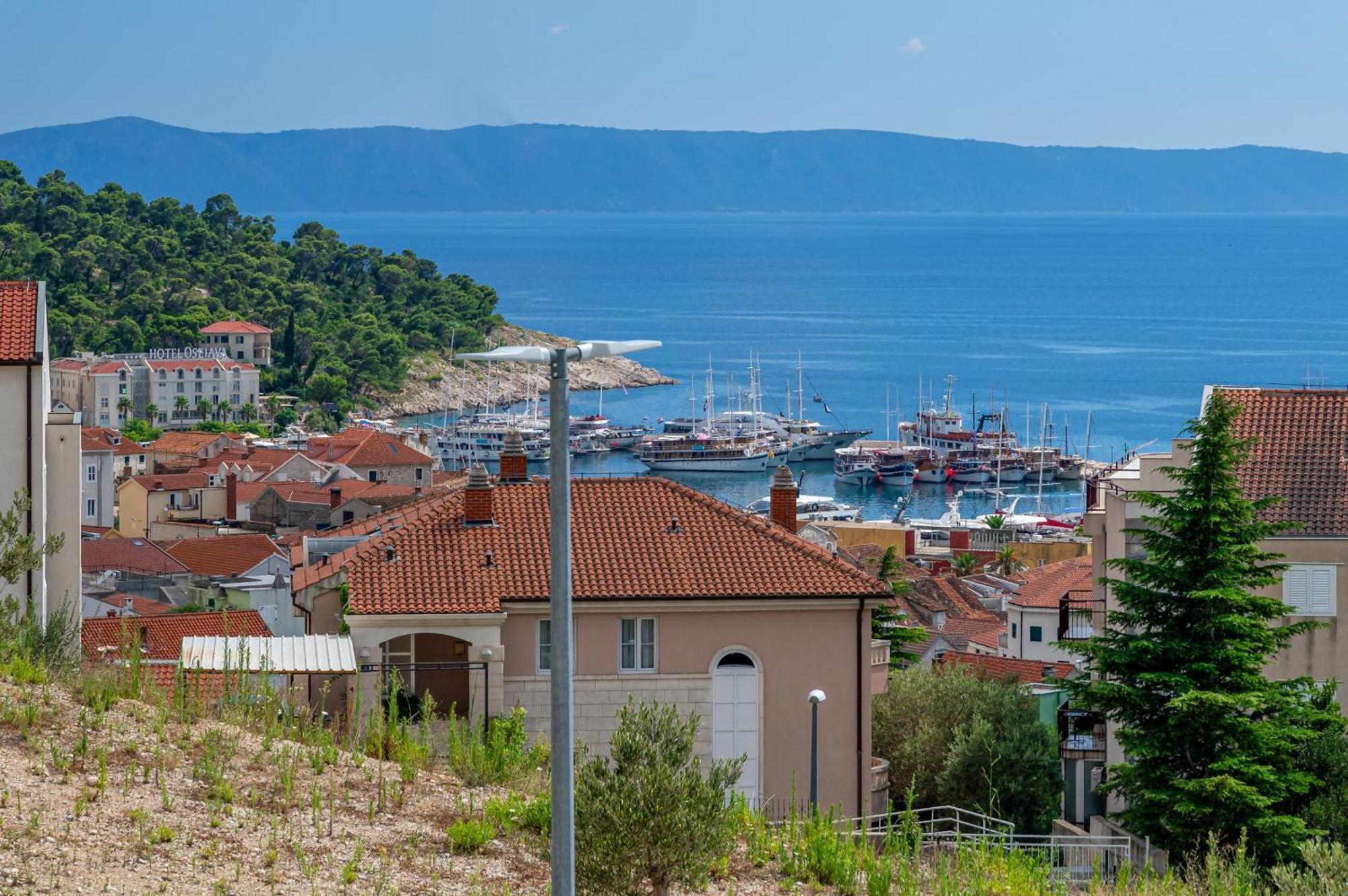 Luxury Adria Sea City & Mountain View Apartment Макарска Екстериор снимка