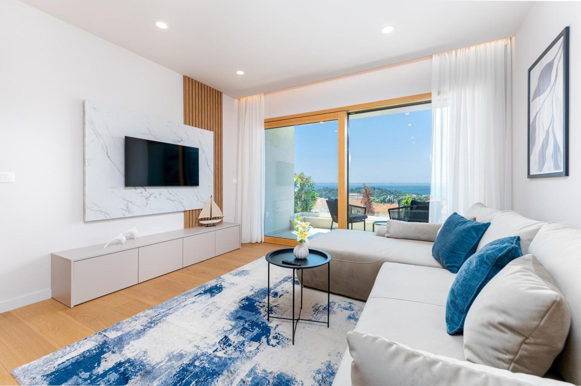 Luxury Adria Sea City & Mountain View Apartment Макарска Екстериор снимка